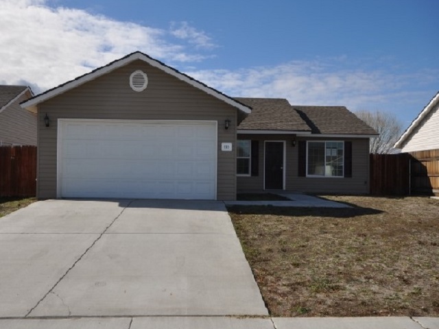 932 N Beech AvenuePasco, WA, 99301Franklin County