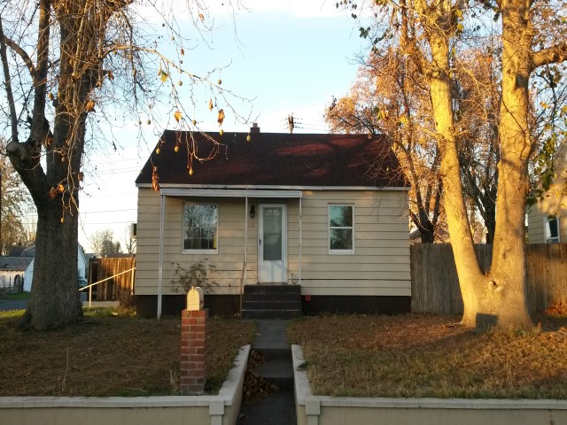 203 E 3rd AveKennewick, WA, 99336Benton County