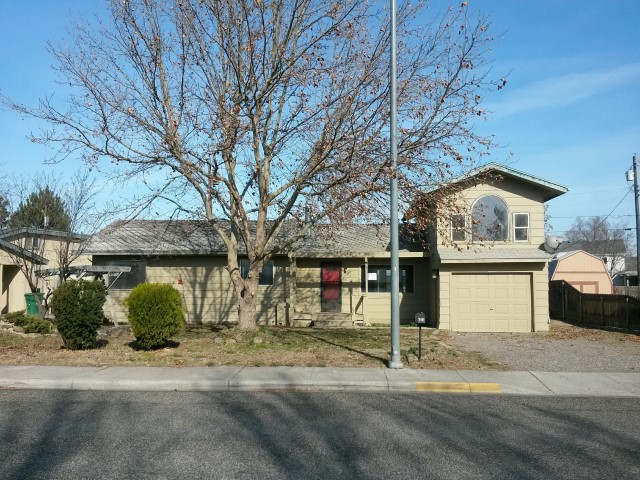 1405 E 10th AveKennewick, WA, 99336Benton County