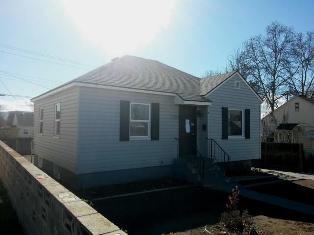 216 E 2nd AveKennewick, WA, 99336Benton County