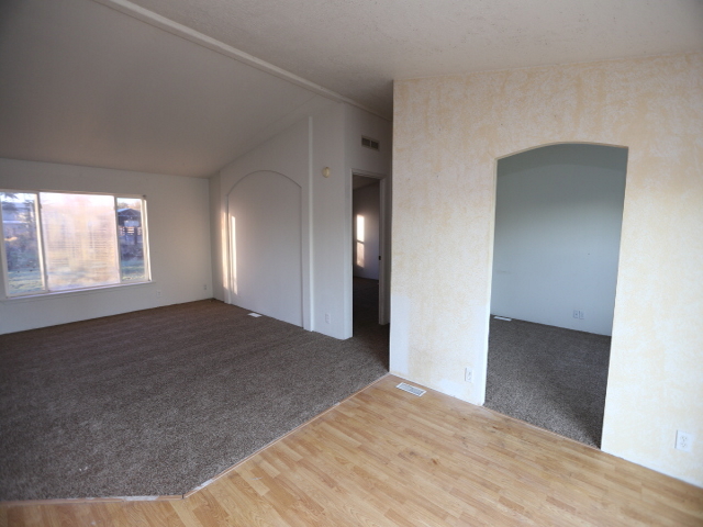 222906 E Cochran RdKennewick, WA, 99337Benton County