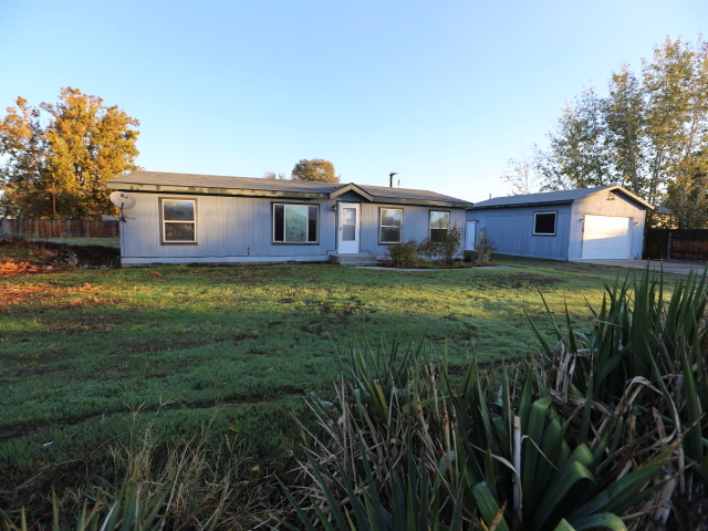222906 E Cochran RdKennewick, WA, 99337Benton County