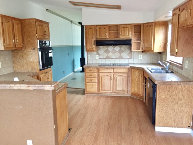 2608 S Conway StKennewick, WA, 99337Benton County