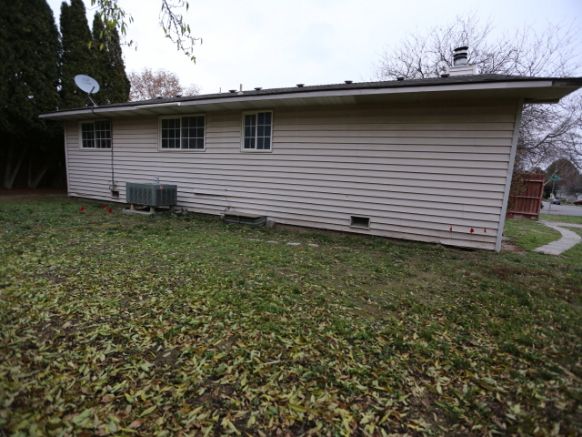 1624 S Hartford PlKennewick, WA, 99337Benton County