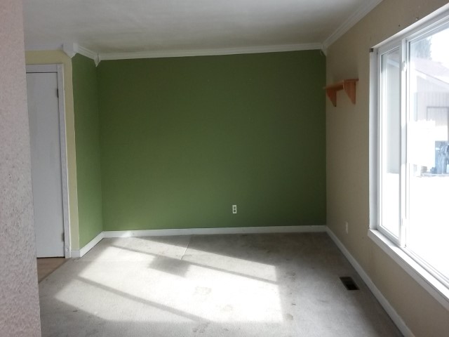 704 W 41st PlKennewick, WA, 99337Benton County