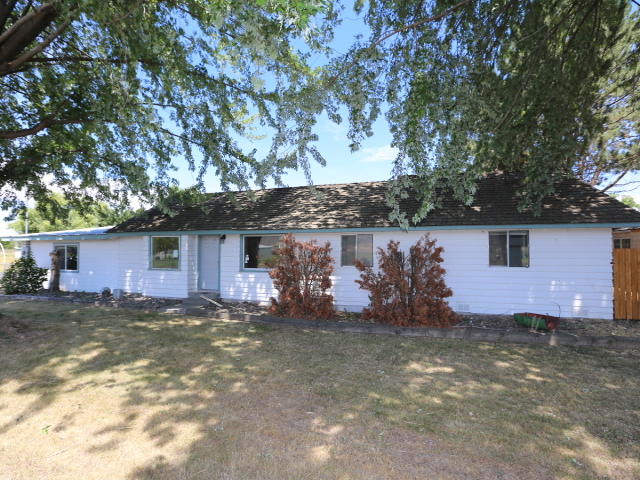 9303 N Pioneer RdProsser, WA, 99350Benton County
