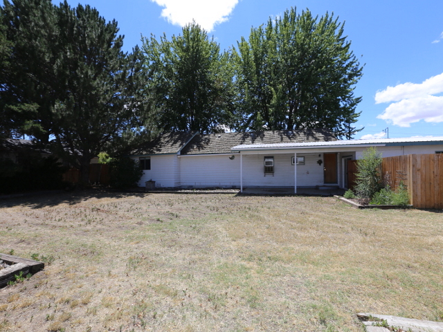 9303 N Pioneer RdProsser, WA, 99350Benton County