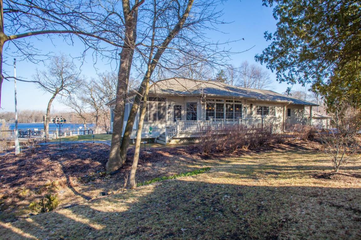 W315N7573 Hwy 83, Hartland, WI 53029