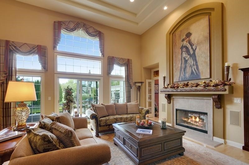 603 N Thornbush Cir, Hartland, WI 53029