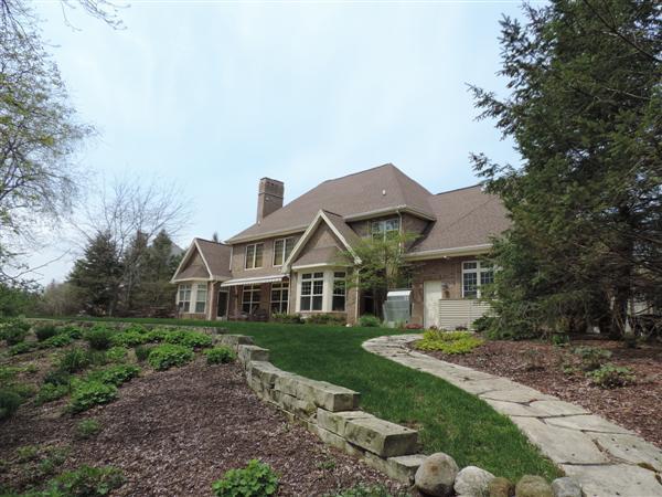 650 Treehouse PKWY, Kohler, WI 53044