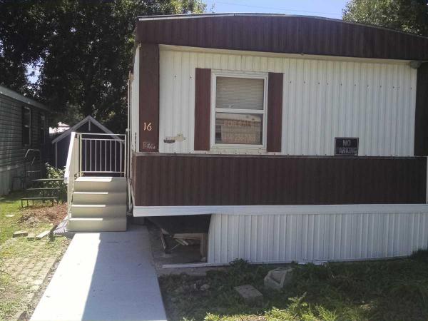 The Falls Mobile Home Park N 92 W 17455 Appleton Ave. # 16Menomonee Falls, WI 53051