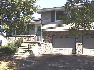 16185 Cherokee Dr