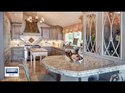 276 Lac La Belle Dr, Lac La Belle, WI 53066