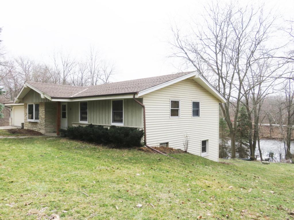 34821 Valley Rd