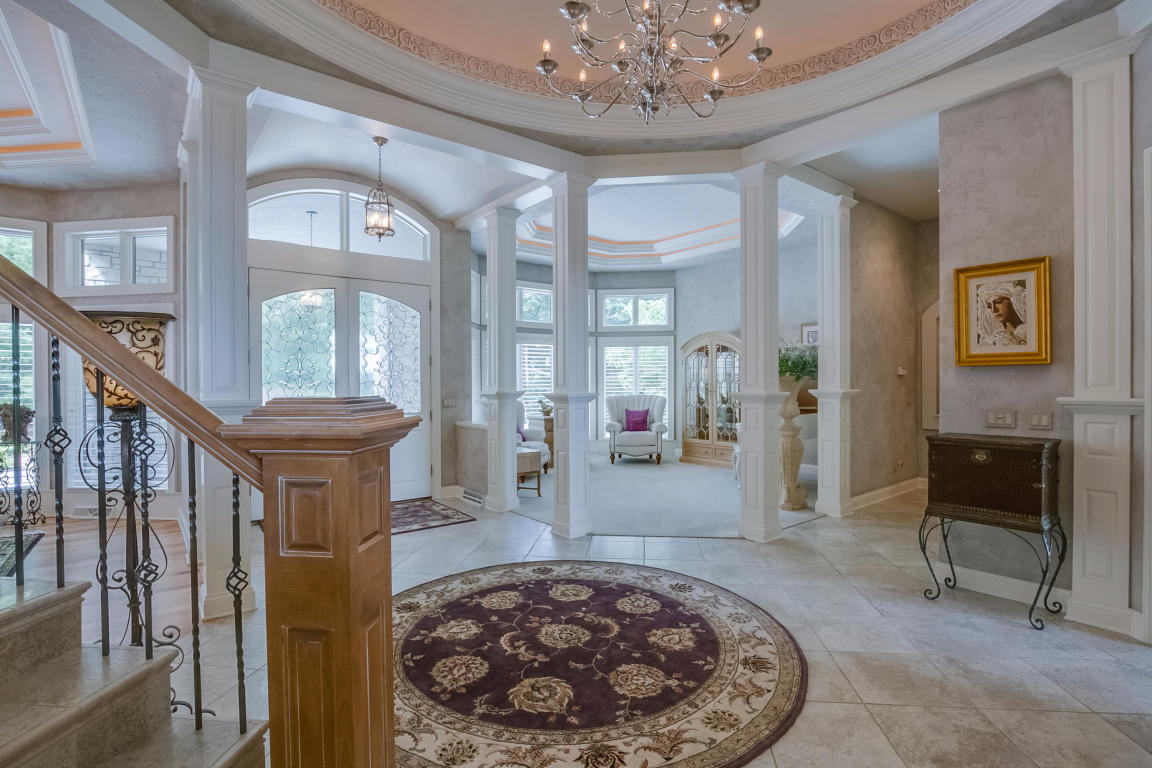 W283N3811 Yorkshire Trace, Delafield, WI 53072