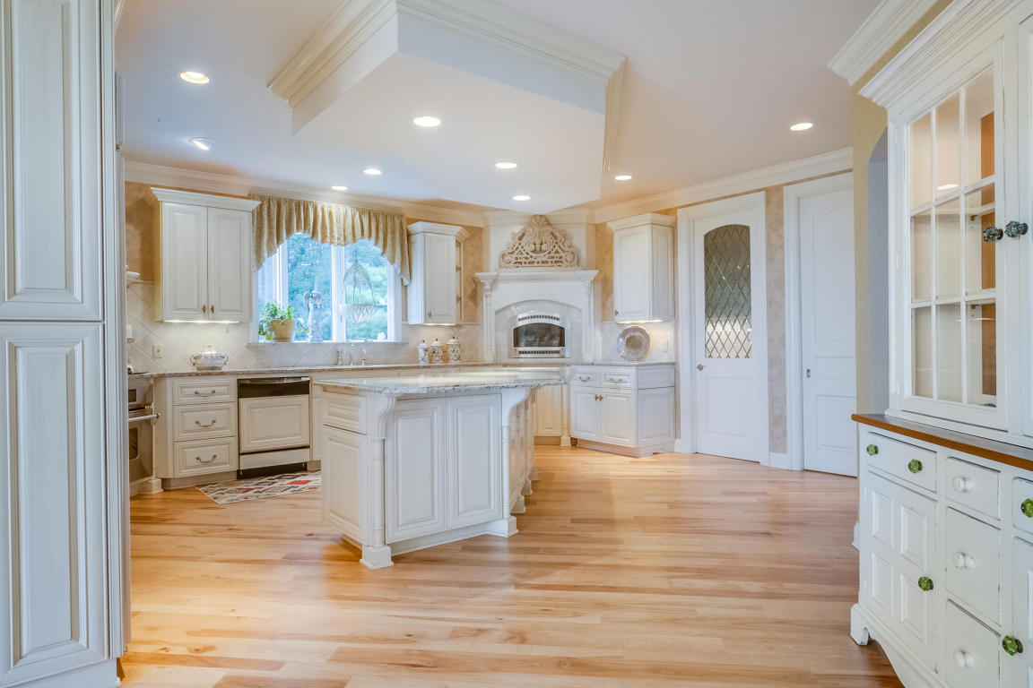 W283N3811 Yorkshire Trace, Delafield, WI 53072
