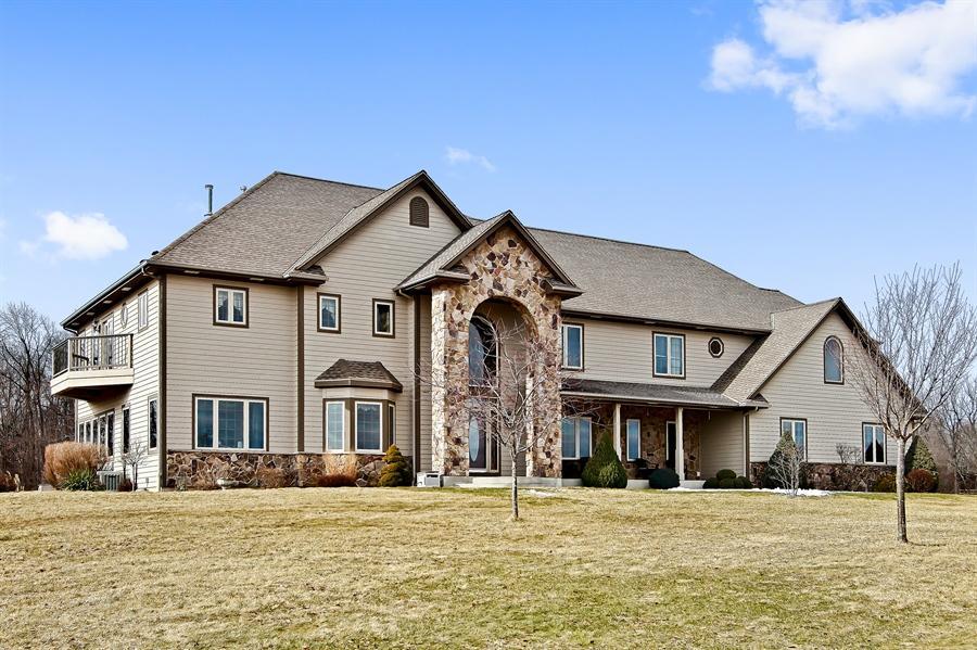 5005Pleasant Hill Rd, Richfield, WI 53076