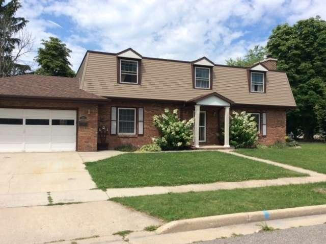 660 Farmstead Ct