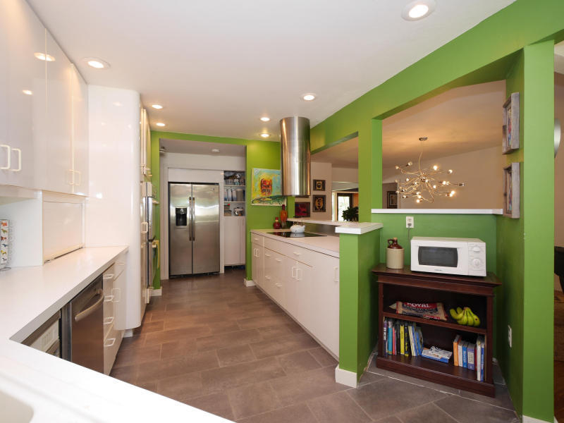4620 Lakeview Cir