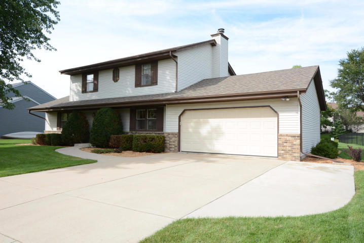 4620 Lakeview Cir