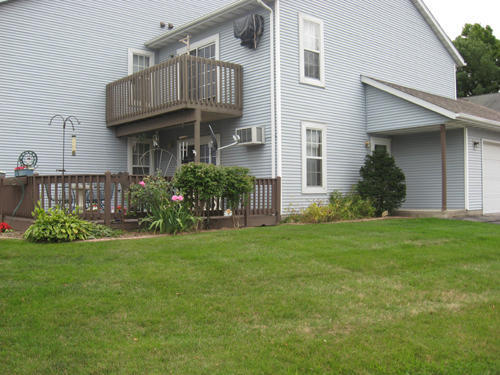 401 Slinger Rd