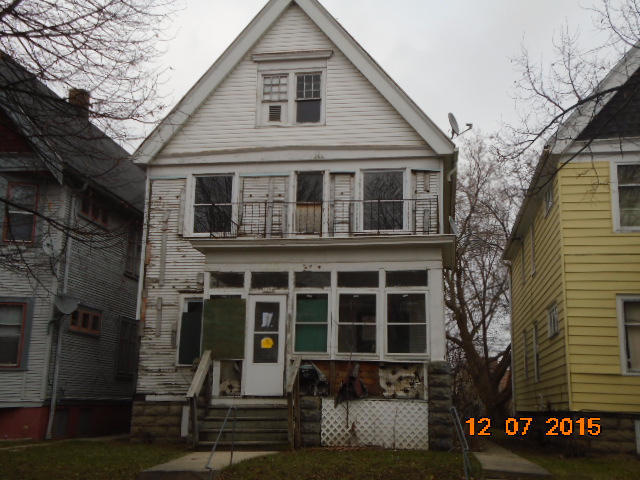 W225n8318 Longview Dr