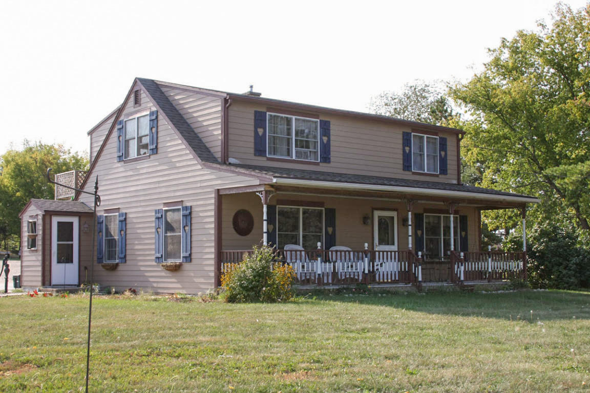2010 N Main St