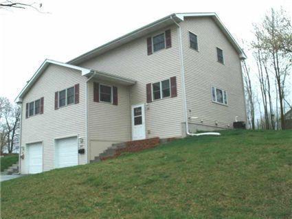 705 Village Green Way