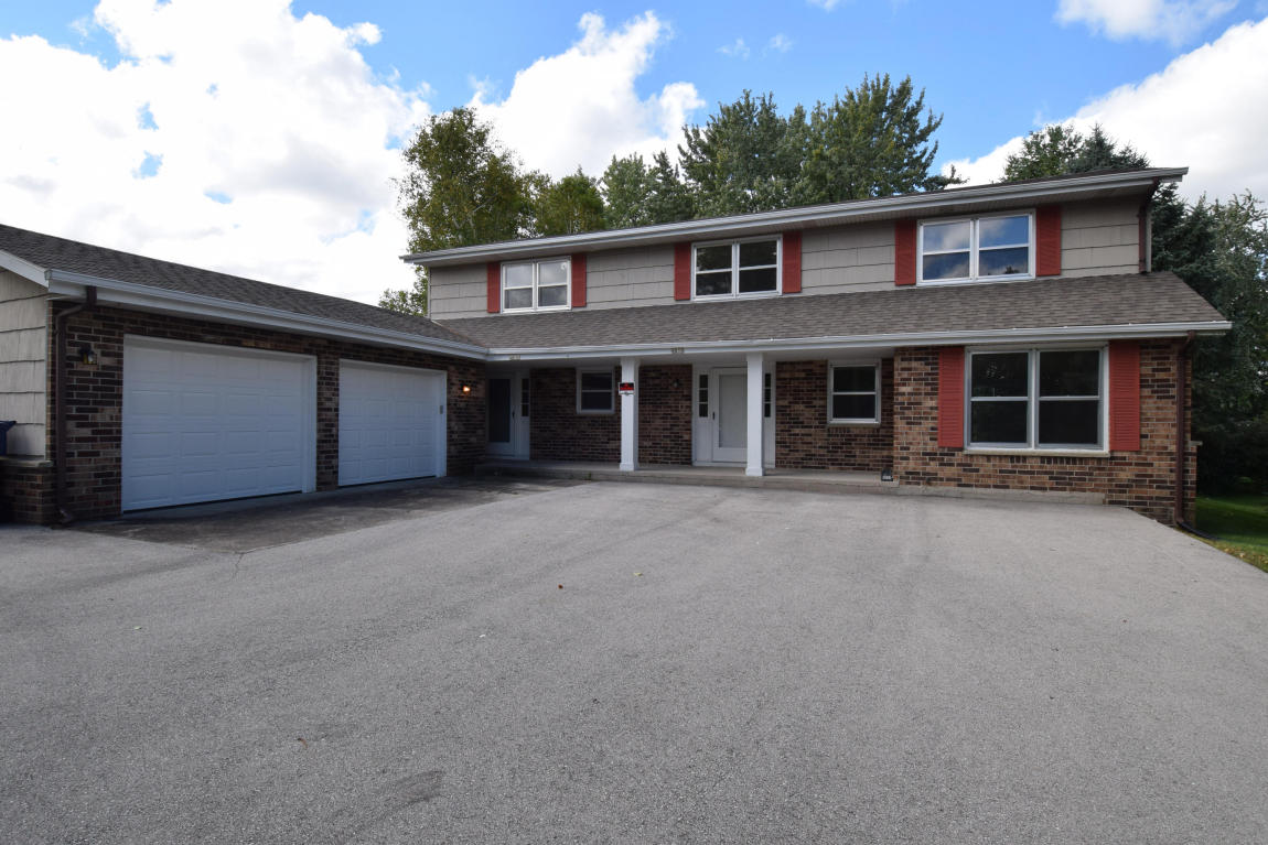 1207 Sunset Ridge Dr