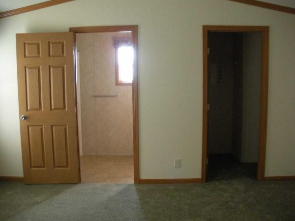 River View Hills, LLC 107 Florida DriveTheresa, WI 53091