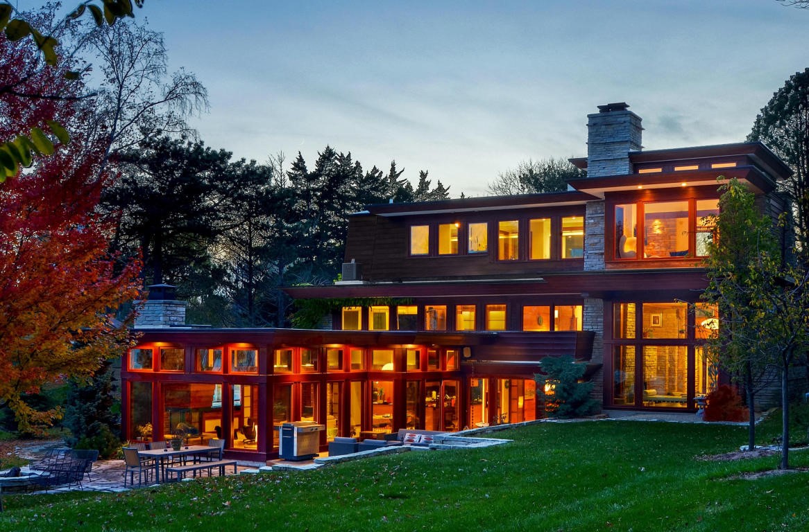 12066 N Lake Shore Dr, Mequon, WI 53092