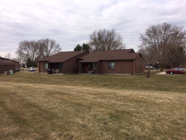 1500Lakeside Terr, Watertown, WI 53094