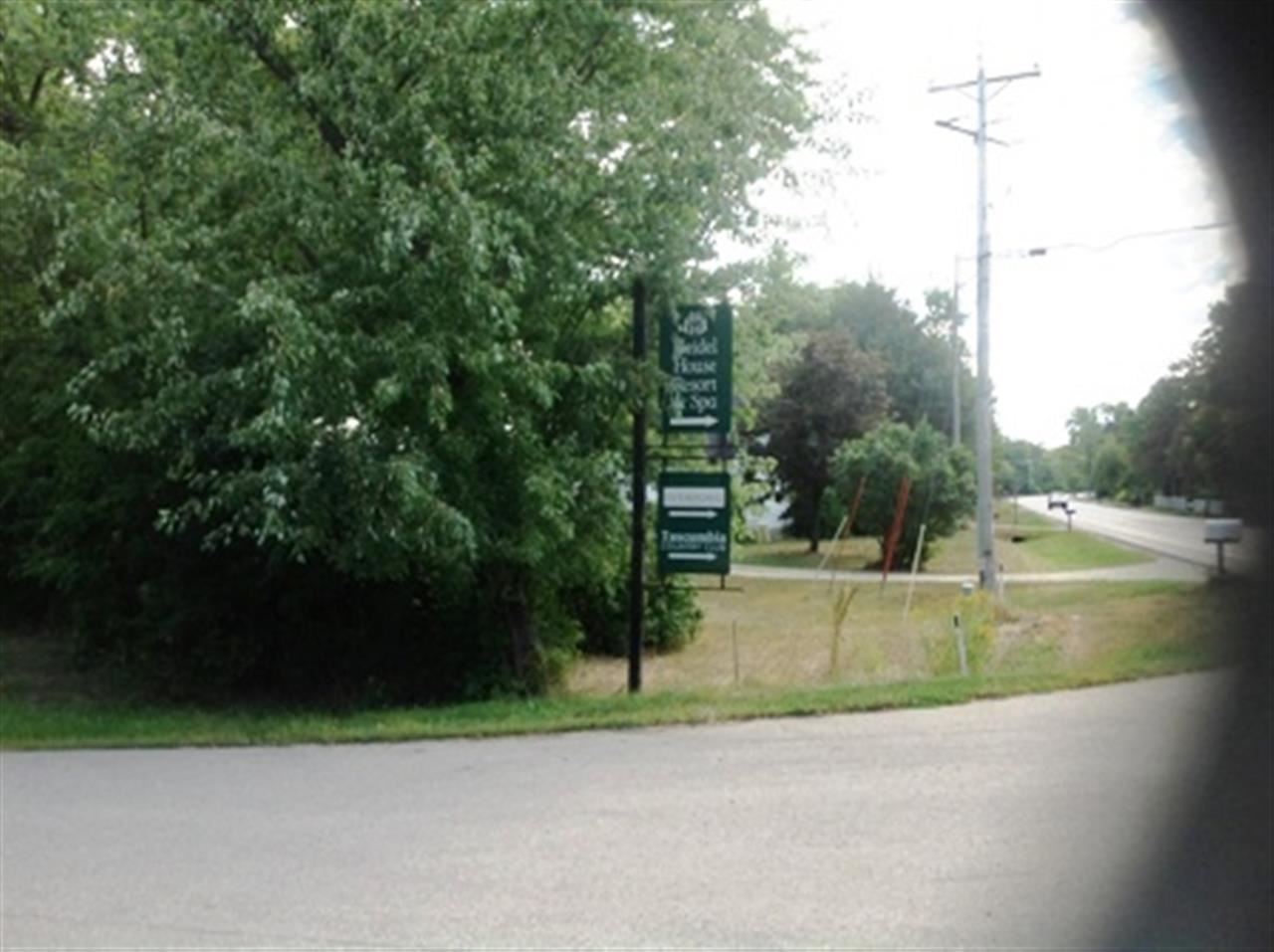 Lt 2 Gateway Dr