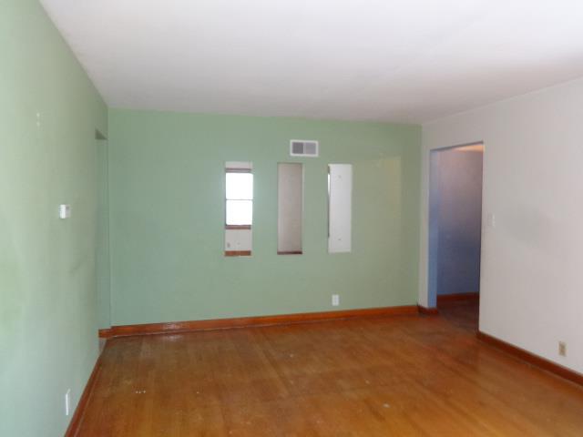 316 S 11th AveWest Bend, WI, 53095Washington County