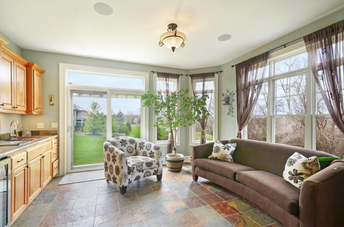 14165 N Pine Bluff Rd, Mequon, WI 53097
