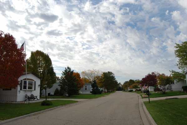 Rainbow Lake Manor19900 128th St. Lot #286Bristol, WI 53104