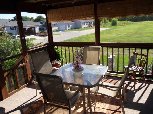 Rainbow Lake Manor19900 128th Street Lot 271Bristol, WI 53104