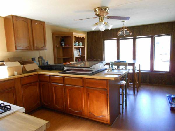Browns Lake Mobile Home Park 166 Waters Edge CircleBurlington, WI 53105