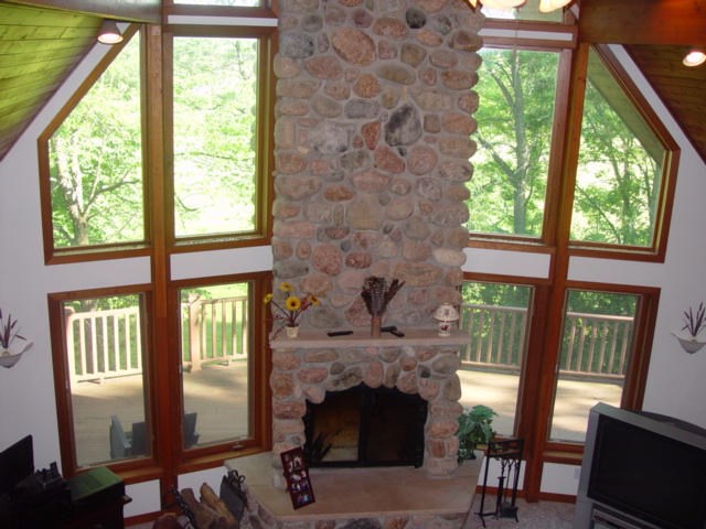 2248 Walburg Rd, Burlington, WI 53105