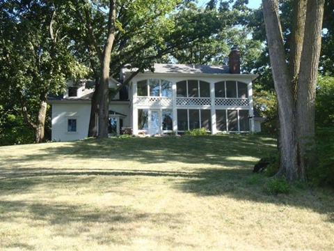 5455 Steele Rd, Burlington, WI 53105