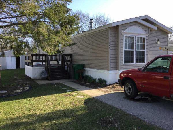 Browns Lake Mobile Home Park 146 Waters Edge CircleBurlington, WI 53105