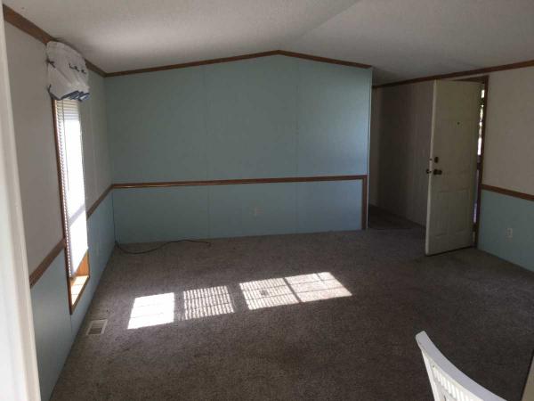 Browns Lake Mobile Home Park 146 Waters Edge CircleBurlington, WI 53105