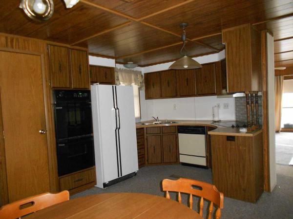 Browns Lake Mobile Home Park 192 Waters Edge CircleBurlington, WI 53105