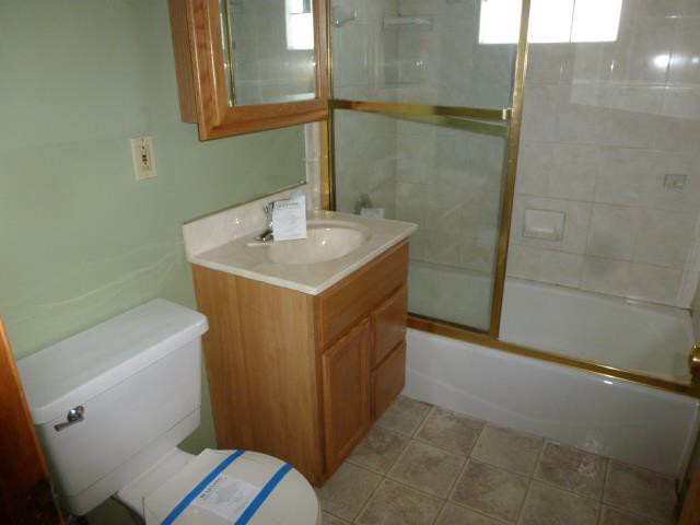 5451 S Lake DrCudahy, WI, 53110Milwaukee County