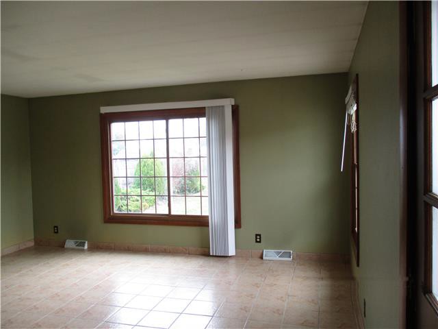 5640 S Elaine AveCudahy, WI, 53110Milwaukee County