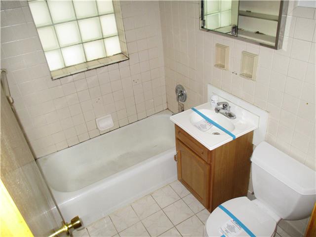 3675 E Wanda AveCudahy, WI, 53110Milwaukee County