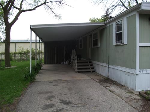 Land O Lakes Mobile Home Park 473 E. Geneva Street #87Elkhorn, WI 53121