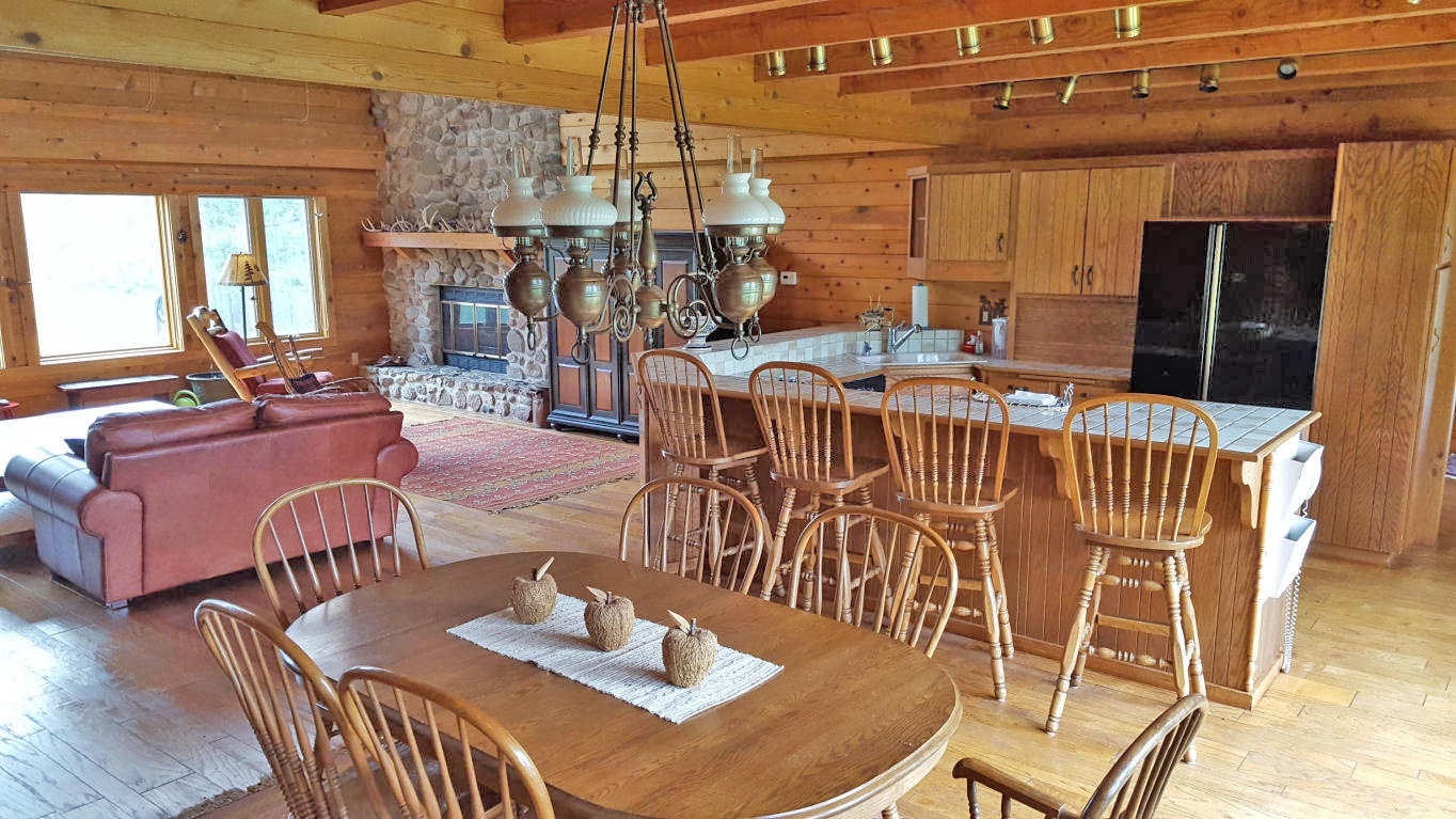 W3802Potter Rd, Lafayette, WI 53121