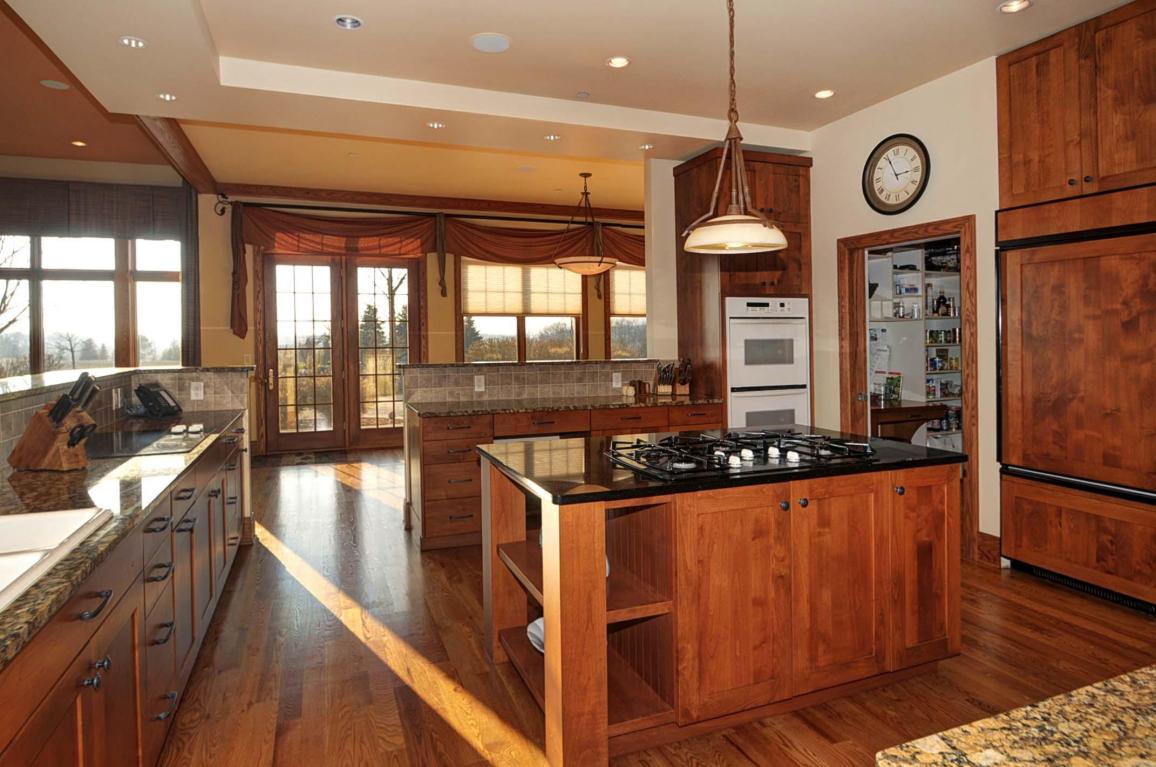 W5775 Nine Indian Trl, Sugar Creek, WI 53121