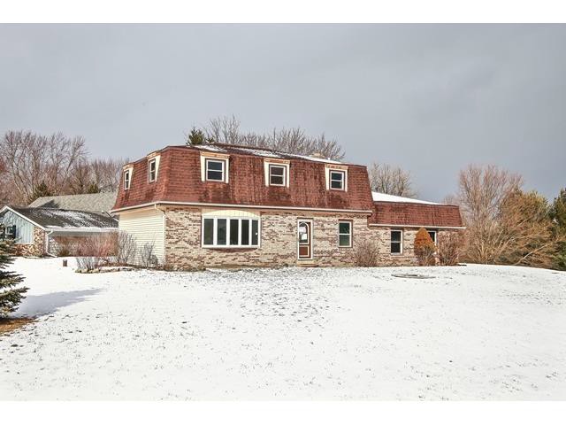 W308s10521 Green Hill Ct NMukwonago, WI, 53149Waukesha County